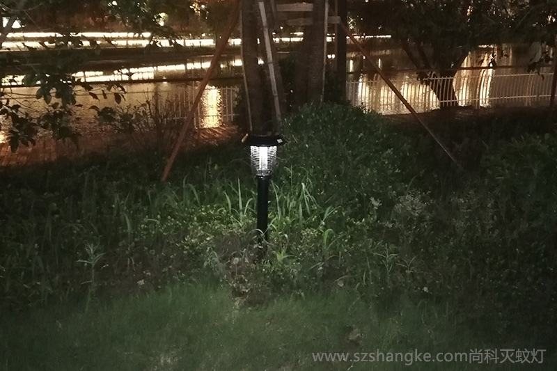 冬天要來(lái)了，戶(hù)外滅蚊燈怎么使用？